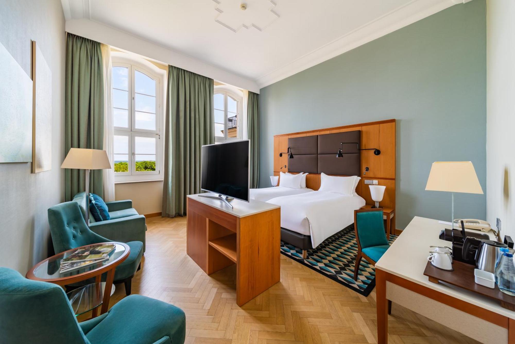 索波特索菲特大酒店 外观 照片 A room at the hotel