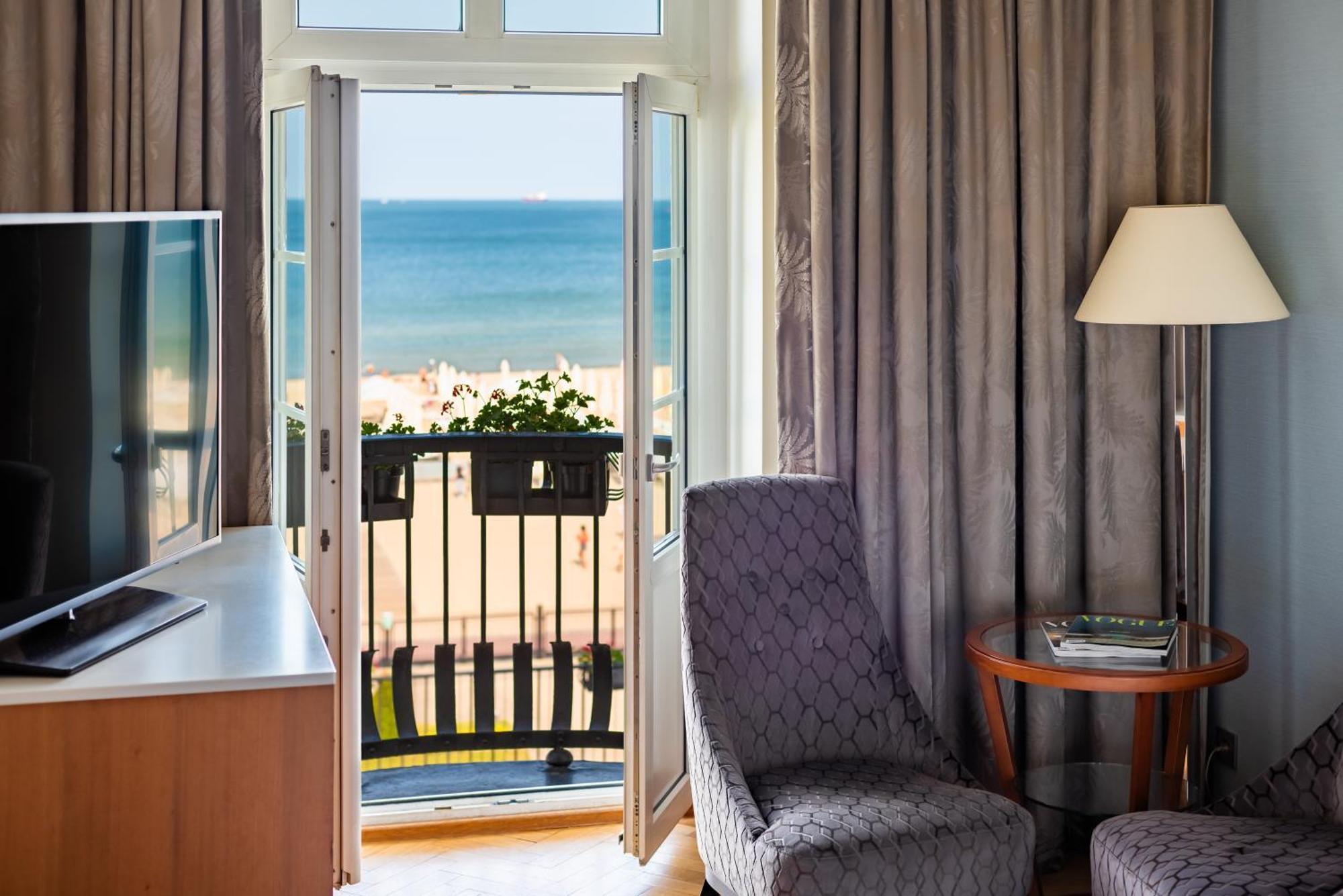 索波特索菲特大酒店 外观 照片 A room at the hotel